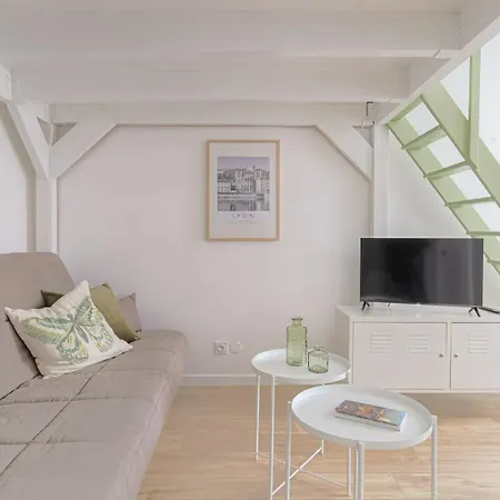 Le Dauphiné Climatisé Apartamento Lyon